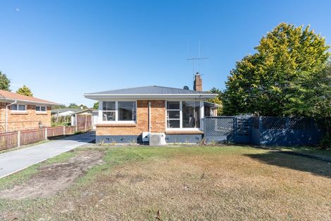 Photo of property in 84 Mount View Road, Melville, Hamilton, 3206