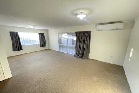 Photo of property in 2/30 Petherick Street, Taita, Lower Hutt, 5011