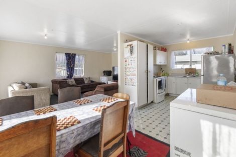 Photo of property in 1/5 Hatherley Place, Clendon Park, Auckland, 2103