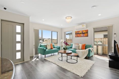 Photo of property in 208 Clevedon Road, Papakura, 2110