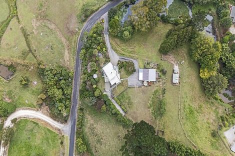Photo of property in 15 Townsend Road, Paraite, New Plymouth, 4373