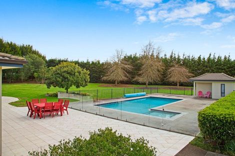 Photo of property in 55 Normanby Road, Karaka, Papakura, 2580