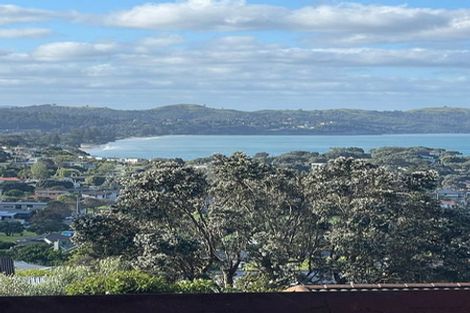 Photo of property in 9 Durness Place, Red Beach, 0932