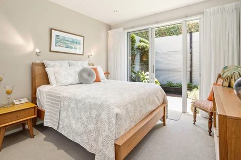 Photo of property in 2/4 Beach Road, Castor Bay, Auckland, 0620