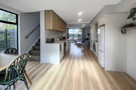 Photo of property in 6/12 New Brighton Road, Shirley, Christchurch, 8061