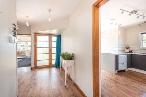 Photo of property in 1/3 Croziers Road, St Albans, Christchurch, 8052