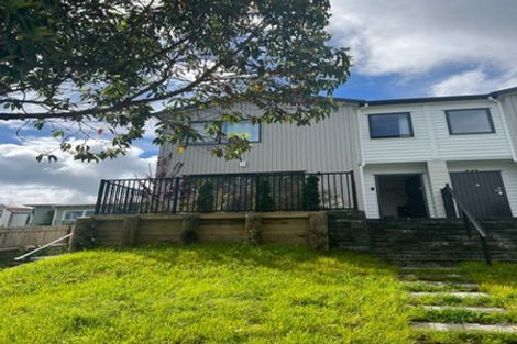 Photo of property in 17b Craigbank Avenue, New Lynn, Auckland, 0600