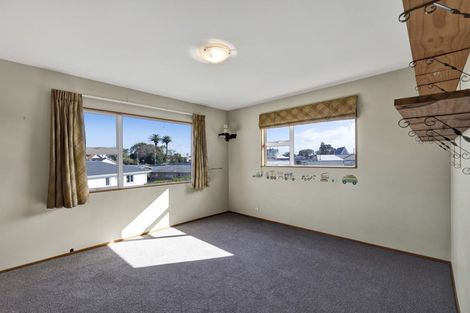 Photo of property in 19 Mccarthy Street, Hawera, 4610