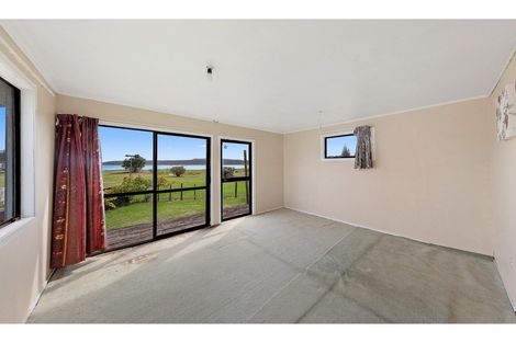 Photo of property in 64 Maunsell Road, Port Waikato, Tuakau, 2695