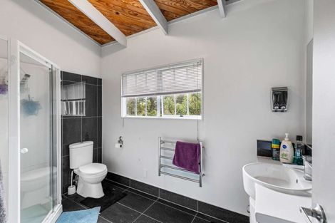 Photo of property in 13 Kay Road, Swanson, Auckland, 0614