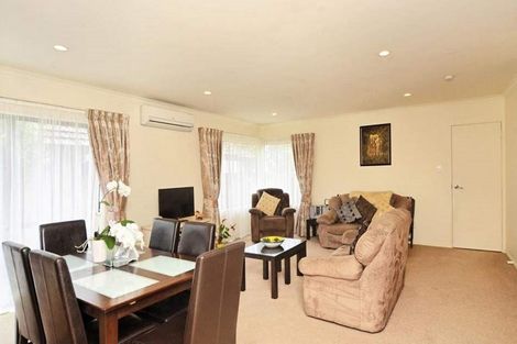 Photo of property in 143 Colwill Road, Massey, Auckland, 0614