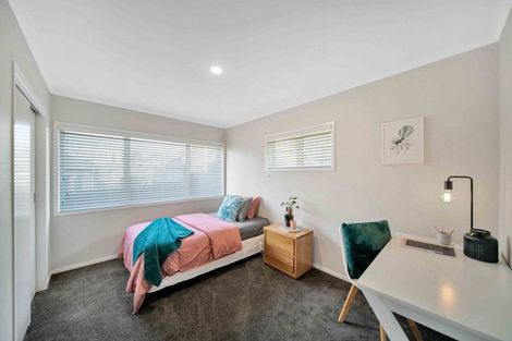 Photo of property in 59 Ray Small Drive, Pahurehure, Papakura, 2113