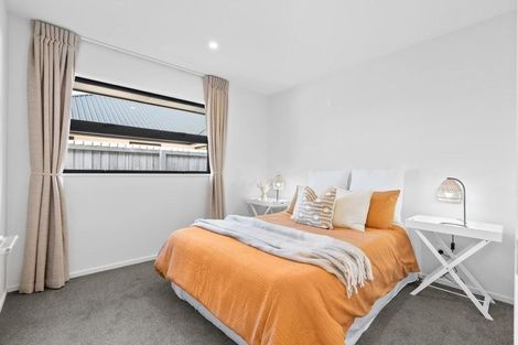 Photo of property in 5 Olearia Lane, Halswell, Christchurch, 8025