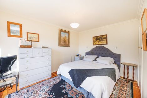 Photo of property in 7 Erin Street, Hokowhitu, Palmerston North, 4410