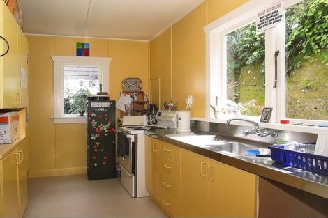 Photo of property in 14 Moana Road, Plimmerton, Porirua, 5026