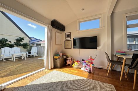 Photo of property in 83 Miramar Avenue, Miramar, Wellington, 6022