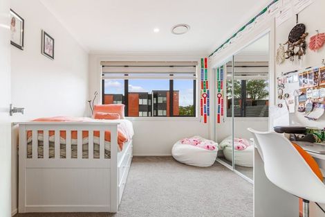 Photo of property in 19 Eastview Road, Glen Innes, Auckland, 1072