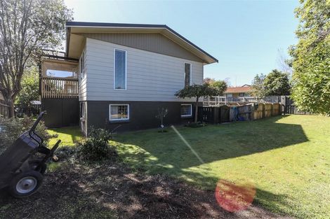 Photo of property in 3 Waitawa Place, Lynmore, Rotorua, 3010