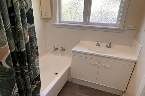 Photo of property in 17 Grimseys Road, Redwood, Christchurch, 8051