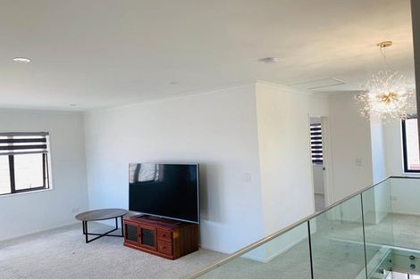 Photo of property in 73b Clevedon Road, Papakura, 2110