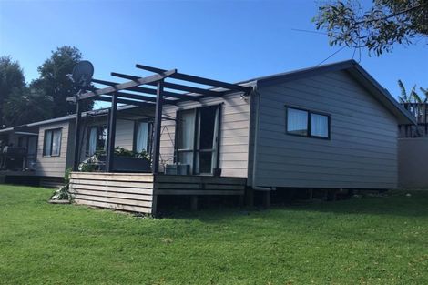Photo of property in 1 Rarere Terrace, Kerikeri, 0230