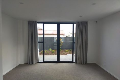 Photo of property in 16 Fairfield Avenue, Addington, Christchurch, 8024