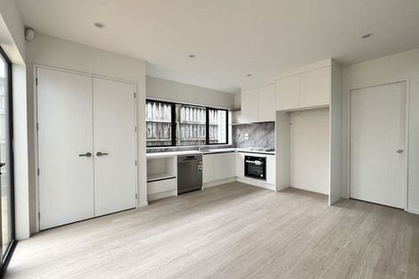 Photo of property in 105b Bond Crescent, Forrest Hill, Auckland, 0620