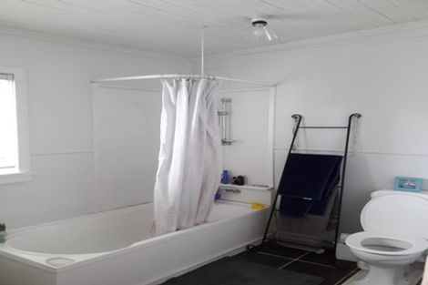 Photo of property in 215 Pomona Street, Strathern, Invercargill, 9812