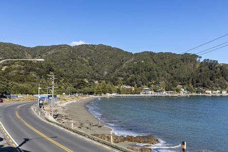 Photo of property in 607a Marine Drive, Days Bay, Lower Hutt, 5013