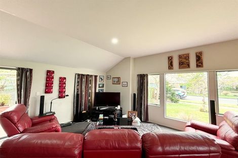 Photo of property in 14 Riegler Place, Belfast, Christchurch, 8051