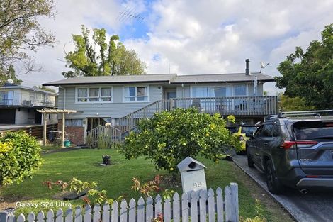 Photo of property in 99 Hendry Avenue, Hillsborough, Auckland, 1042