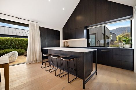 Photo of property in 1 Wanderer Lane, Jacks Point, Queenstown, 9371