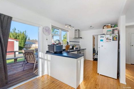 Photo of property in 6 Salas Place, Papakura, 2110