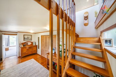 Photo of property in 46 Maungaraki Road, Korokoro, Lower Hutt, 5012