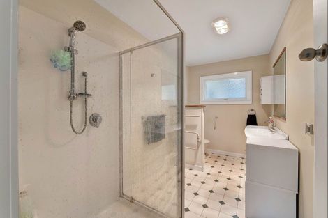 Photo of property in 275 Henwood Road, Paraite, New Plymouth, 4372