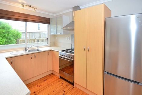 Photo of property in 56 Brian Crescent, Stanmore Bay, Whangaparaoa, 0932