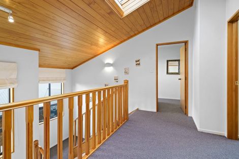 Photo of property in 71 Swayne Road, Cambridge, 3434