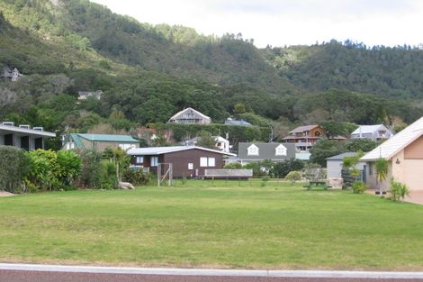 Photo of property in 38 Pauanui Beach Road, Pauanui, Hikuai, 3579