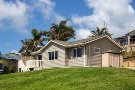 Photo of property in 181f Omokoroa Road, Omokoroa, 3114