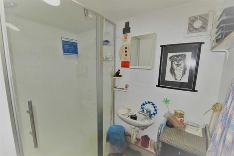 Photo of property in 15 Greenock Street, Redwood, Christchurch, 8051