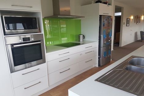 Photo of property in 9 Kahurangi Heights, Aotea, Porirua, 5024