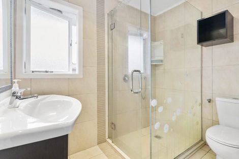 Photo of property in 9 Wilsher Crescent, Henderson, Auckland, 0612