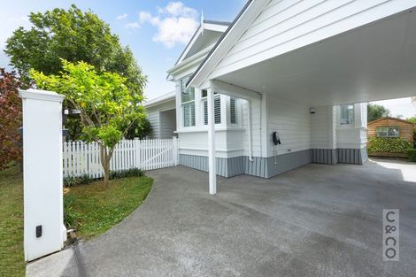 Photo of property in 25 George Street, Riverhead, 0820