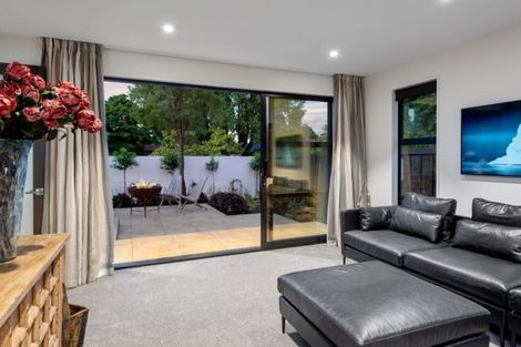 Photo of property in 20 Wai-iti Terrace, Burnside, Christchurch, 8053