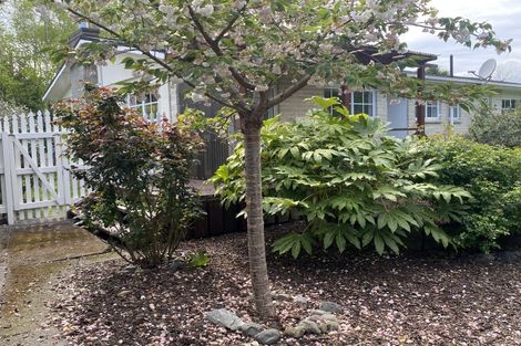 Photo of property in 14 Papawai Road, Greytown, 5712