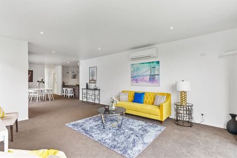 Photo of property in 9 Lieutenant Lane, Papakura, 2110