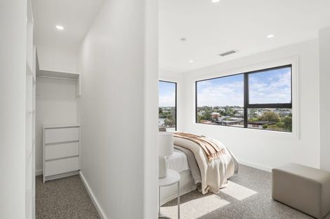 Photo of property in 16c Egremont Street, Belmont, Auckland, 0622