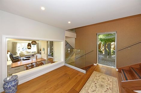 Photo of property in 2 Challenger Lane, Redcliffs, Christchurch, 8081