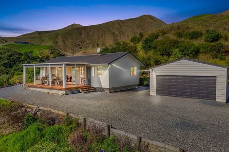 Photo of property in 1441 Marokopa Road, Marokopa, Te Kuiti, 3988