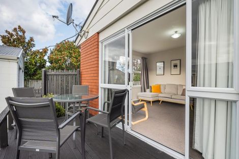 Photo of property in 2/166 Halswell Road, Hillmorton, Christchurch, 8025